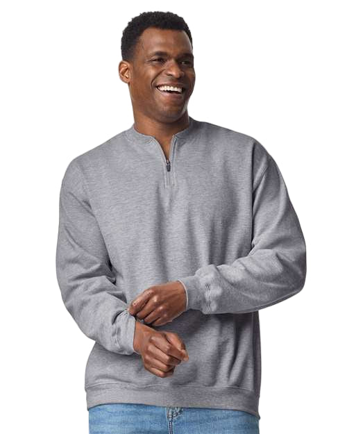 Gildan Unisex Softstyle® Midweight 1/4 Zip Sweatshirt