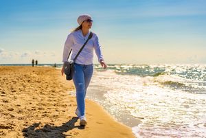 Black Logo Lifestyle View