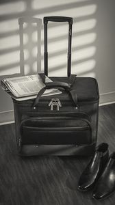 Bugatti - Warren - Business Case on Wheels - Polyester