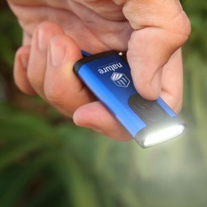000024 reNew Ultra-Compact Rechargeable Flashlight