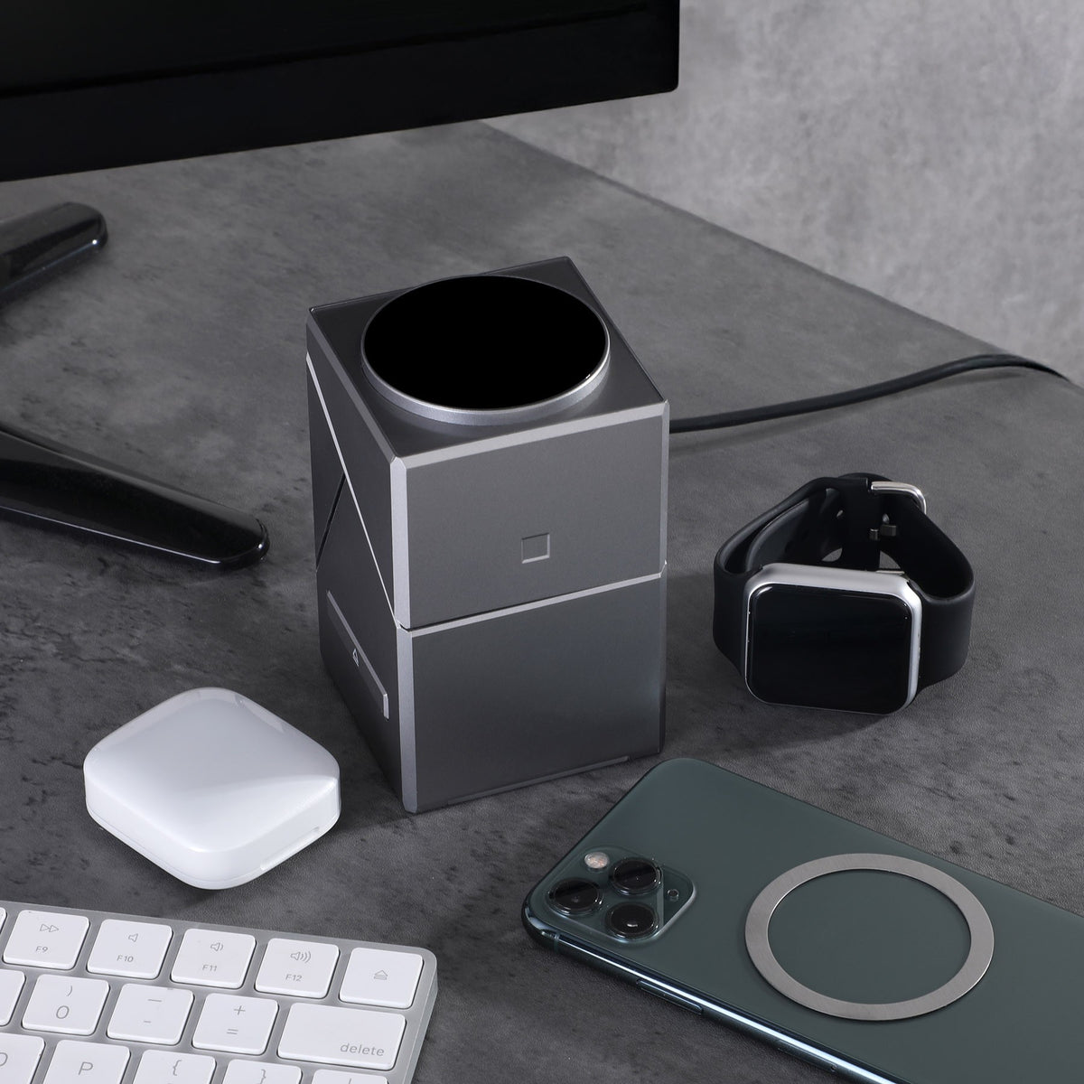 Powerpivot 3-in-1 Wireless Charger