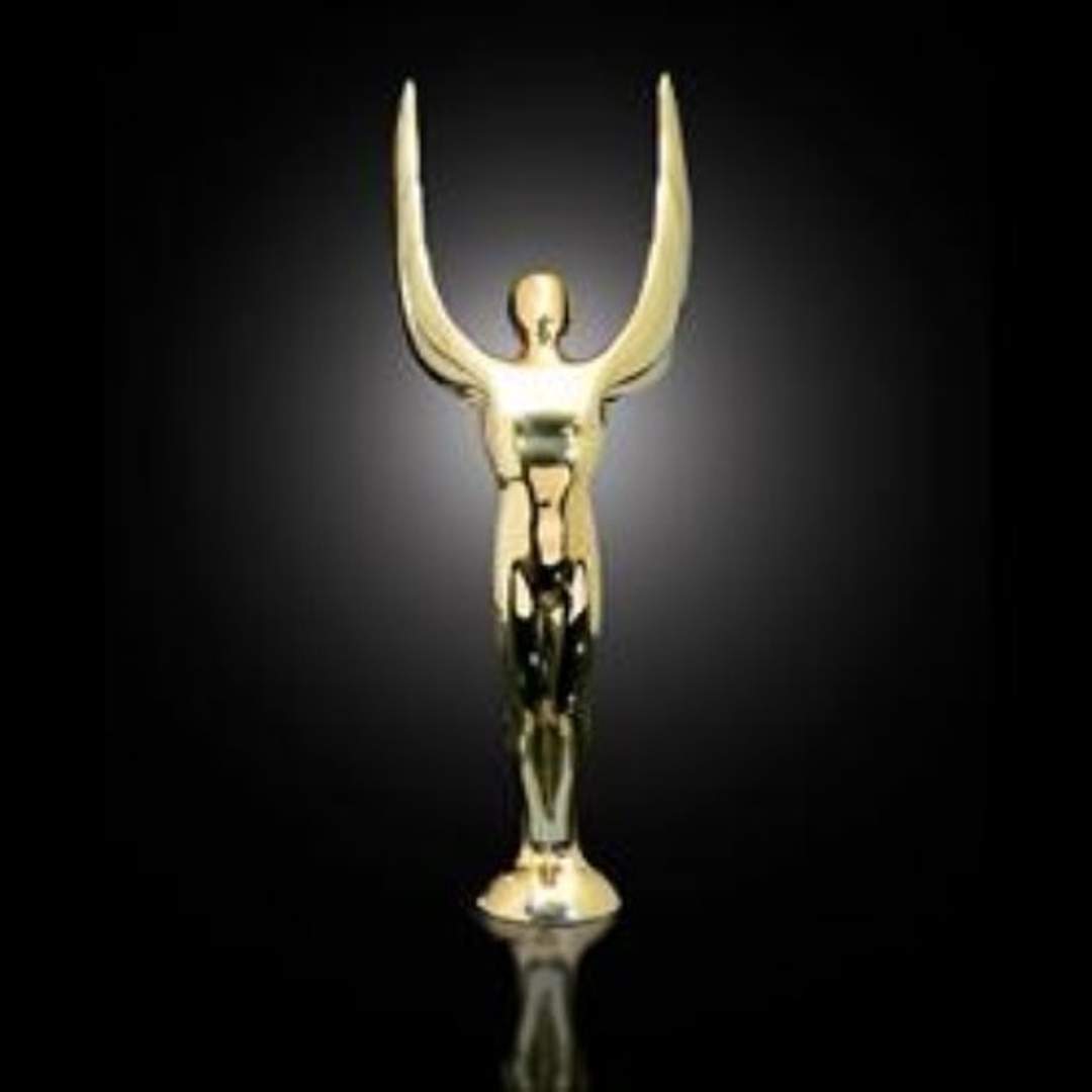 Winged Achievement (AWARD ONLY) - 24K Gold 13¼"