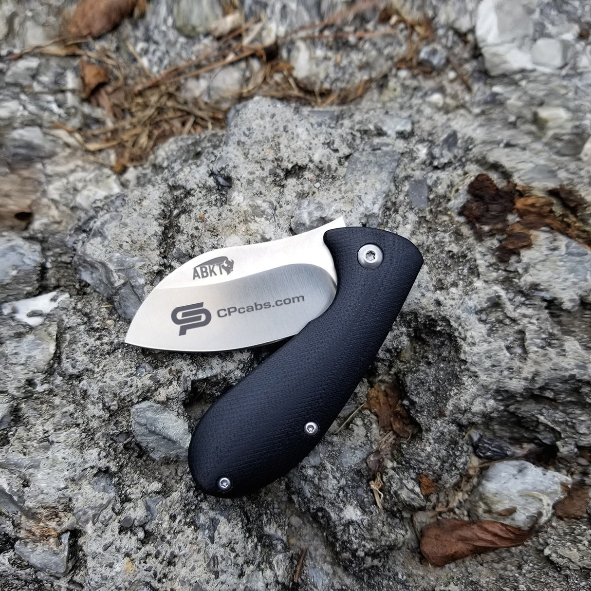 American Buffalo® Elite Folding BB Grunt Knife - Black