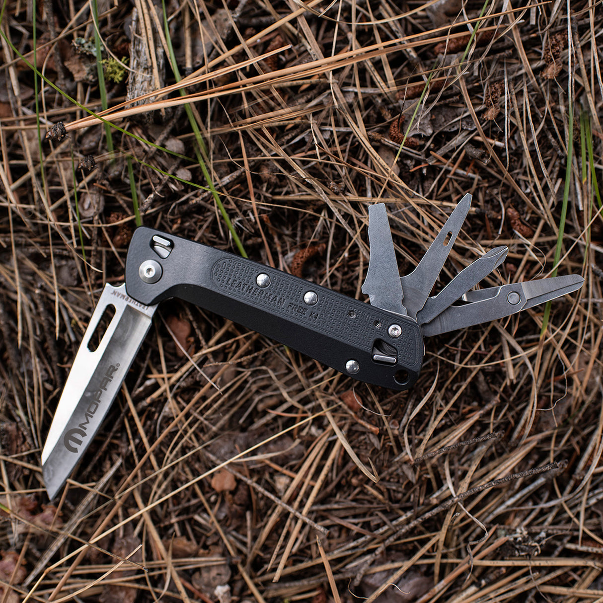 Leatherman® Free™ K4 - Dark Gray