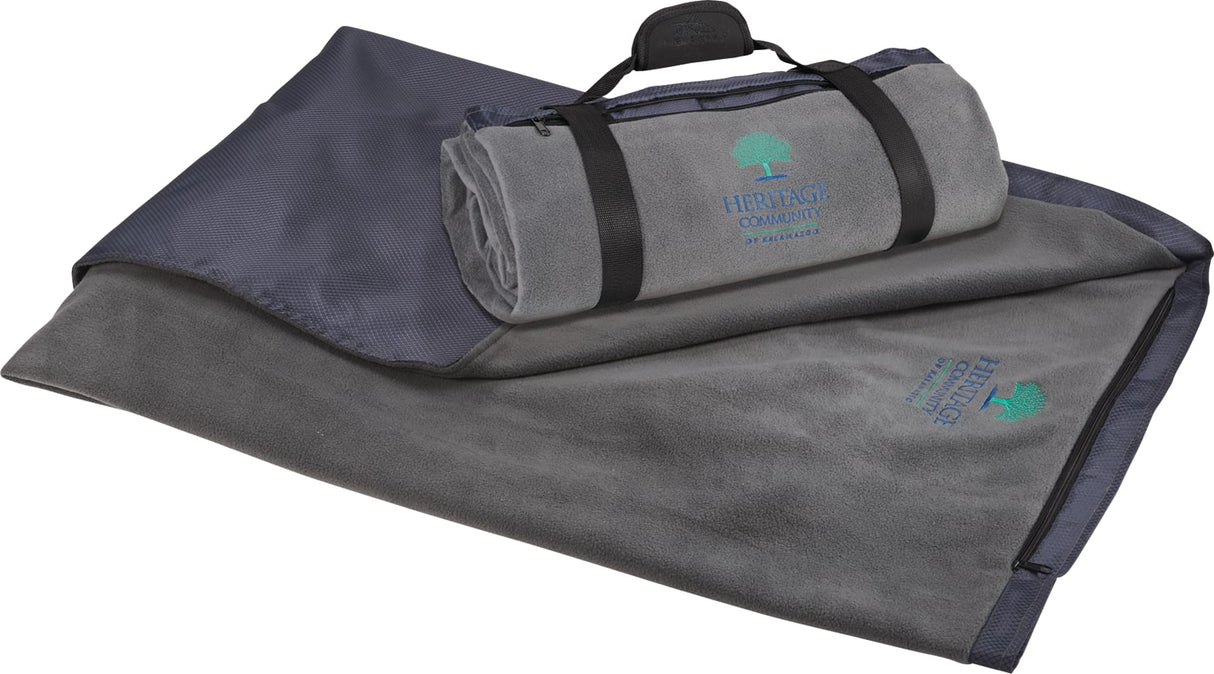 High Sierrar Oversize Picnic Blanket