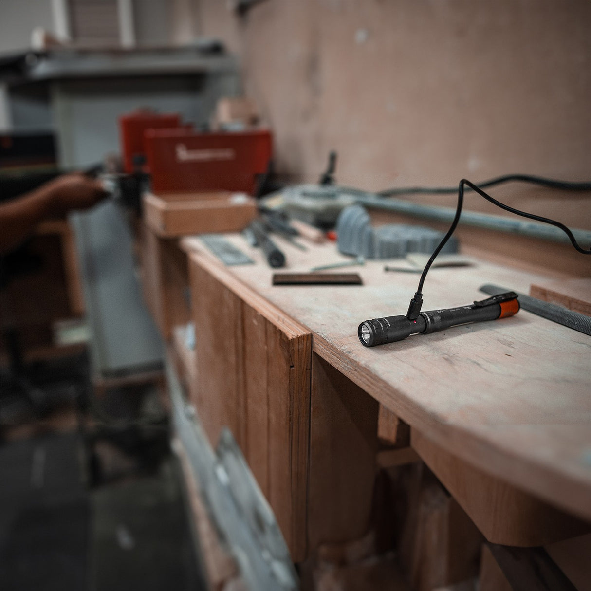 NEBO® Inspector 500+ Flex