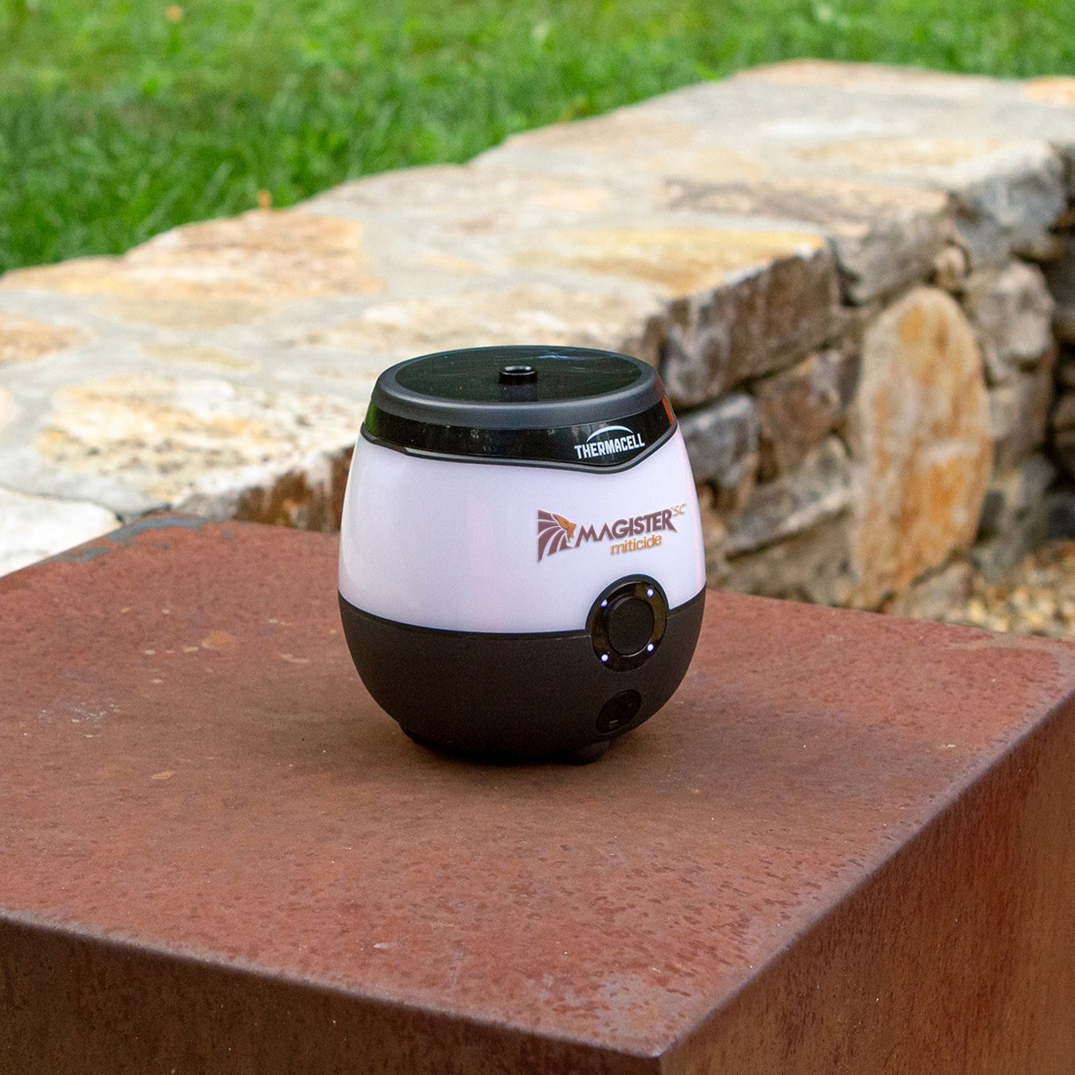 Thermacell® Rechargeable Mosquito Repeller + Glow Light