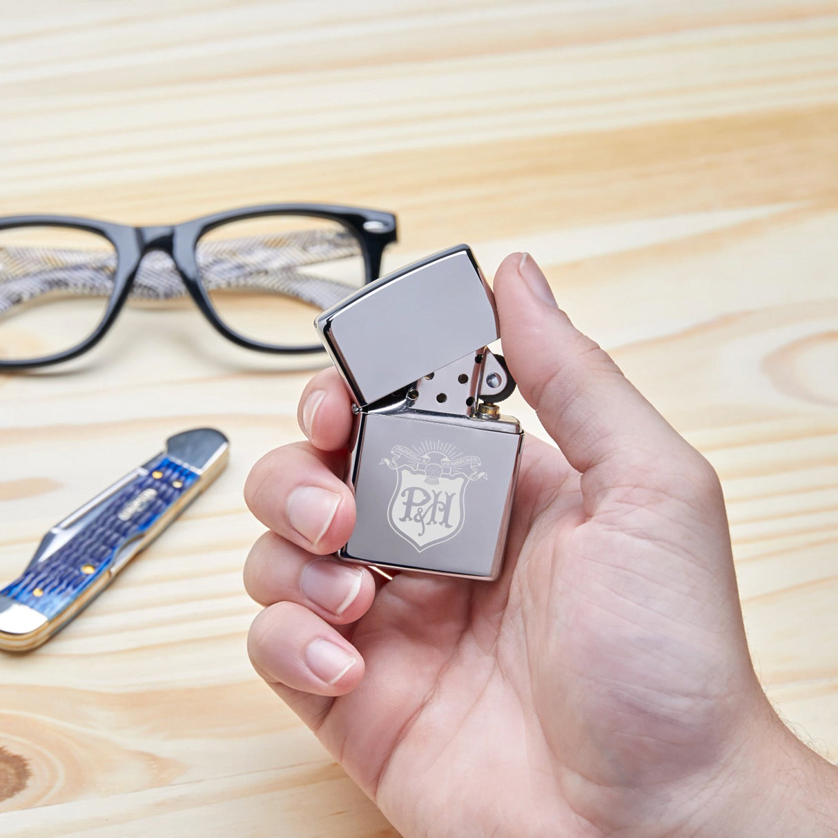 High Polish Chrome Zippo® Windproof Lighter