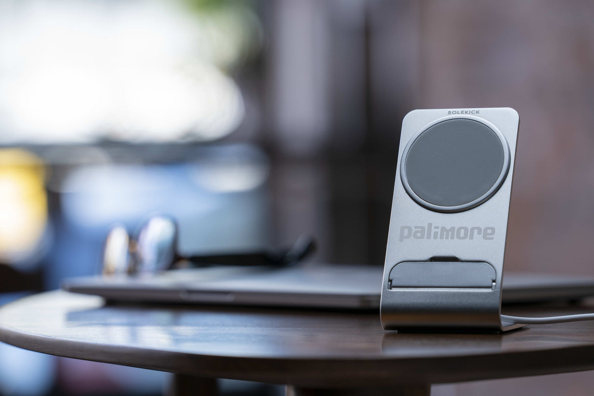 Solekick™ MagClick™ Fast Wireless Charging Stand