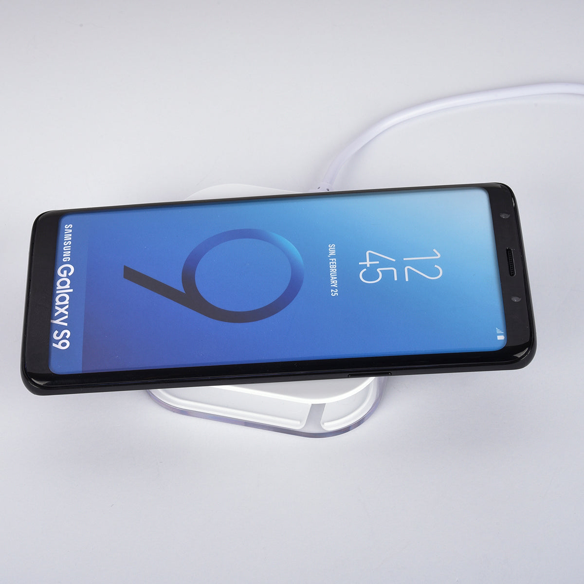 Power House Wireless Charging Pad With Cord Wrap