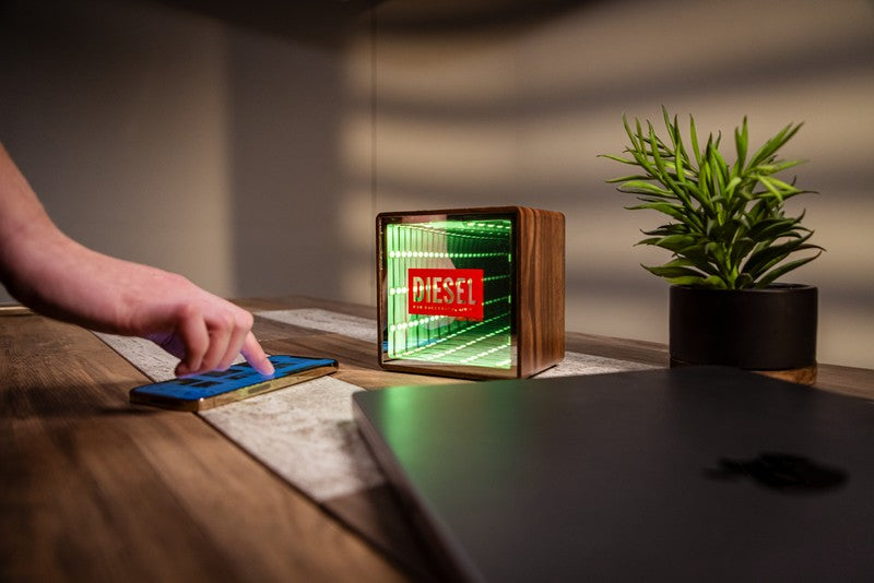 Orbit Wood Grain Mirror Light-Up Speaker