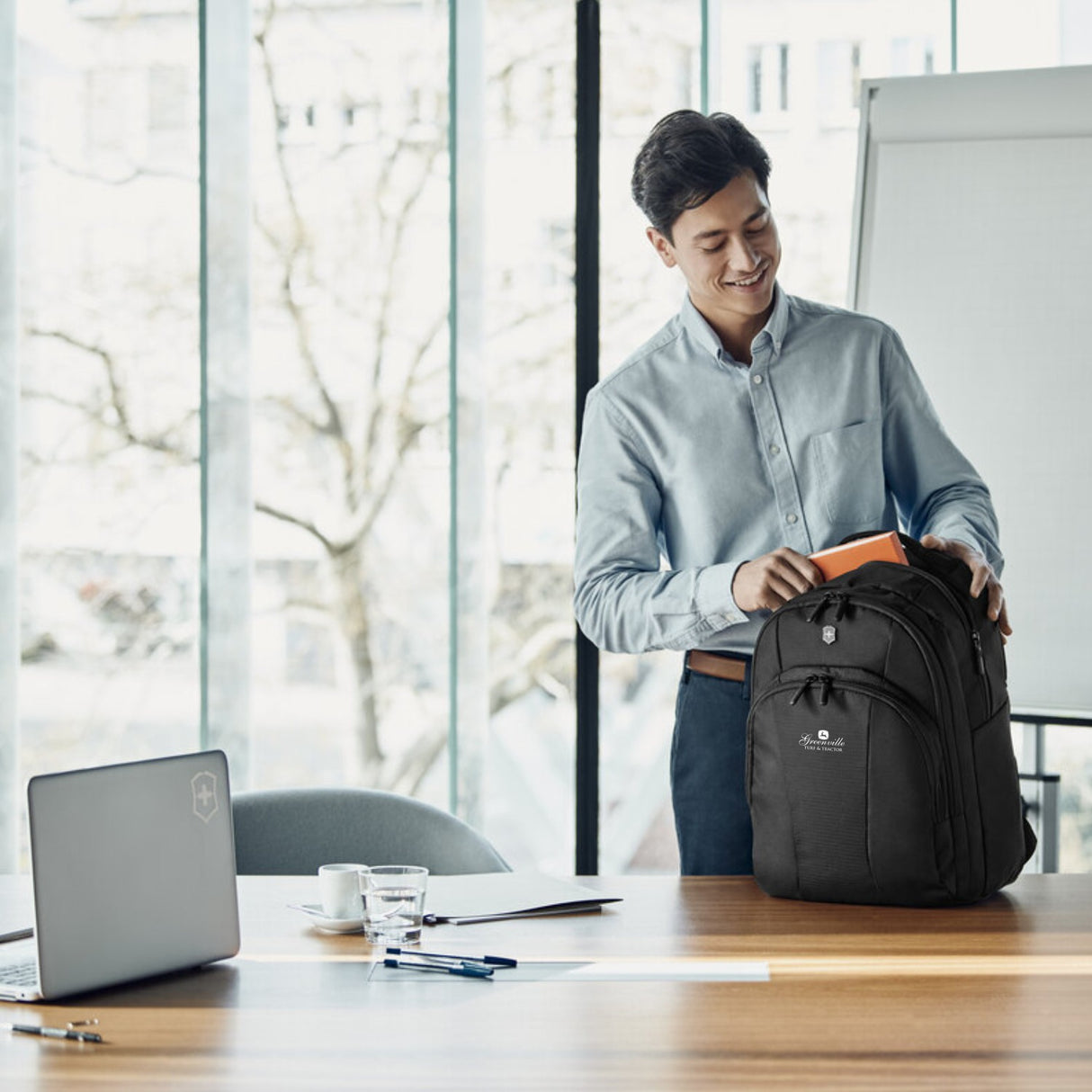 Victorinox® Passage