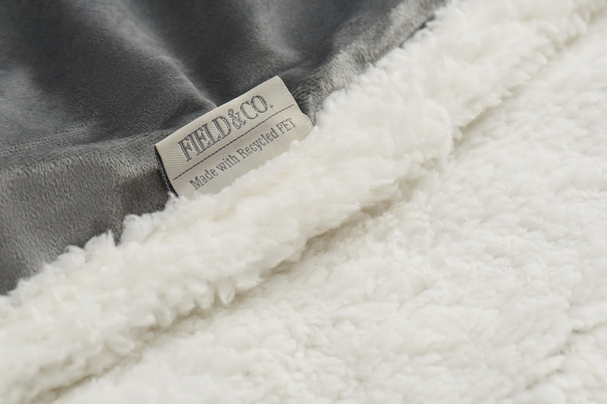 000310 Field & Co. 100% Recycled PET Sherpa Blanket