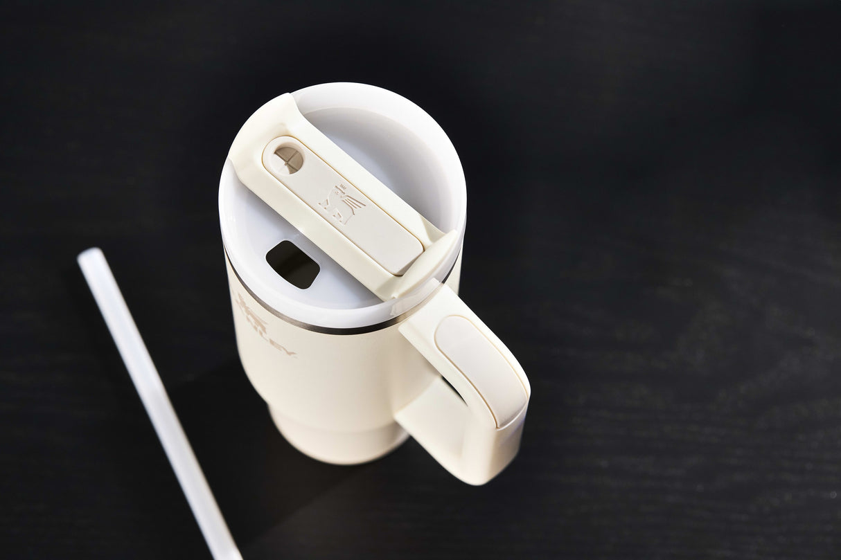 Stanley Quencher H2.O FlowState Tumbler 30oz