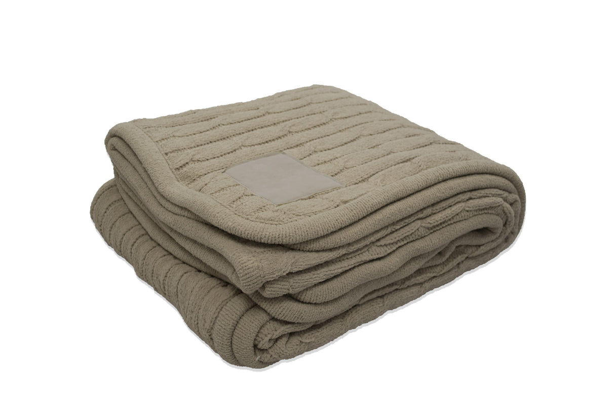 Cable Knit Lambswool Blanket (Laser Patch)