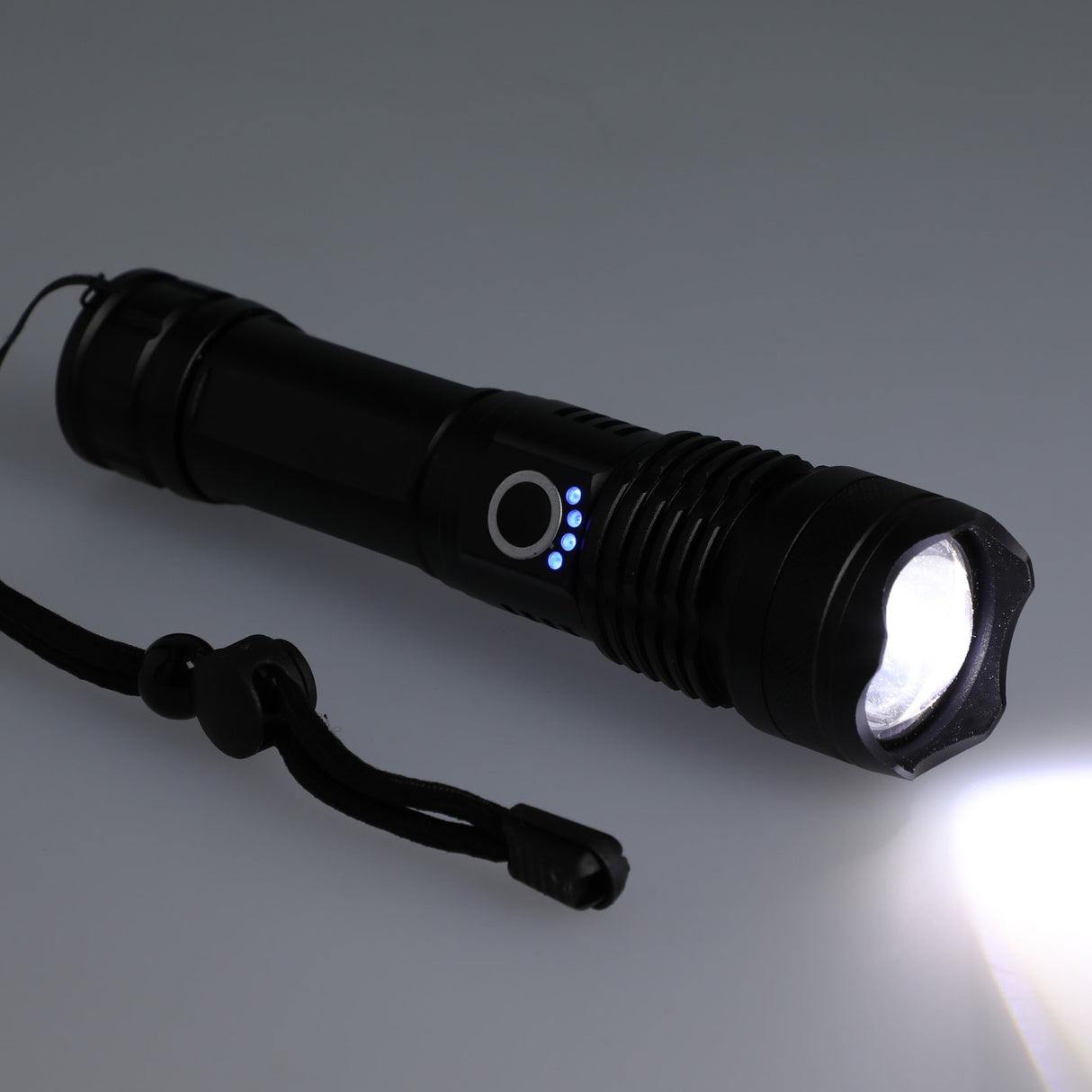 000407 High Sierra Eco 200 Lumen LED Flashlight