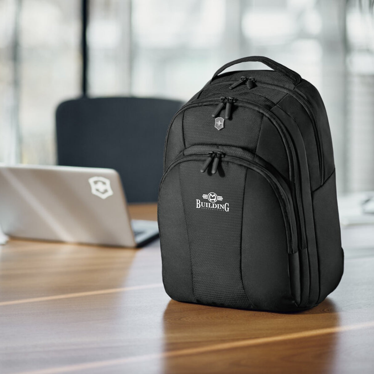 Victorinox® Passage