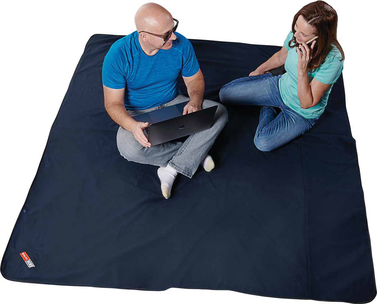 Oversized Waterproof Outdoor Blanket with Pouch