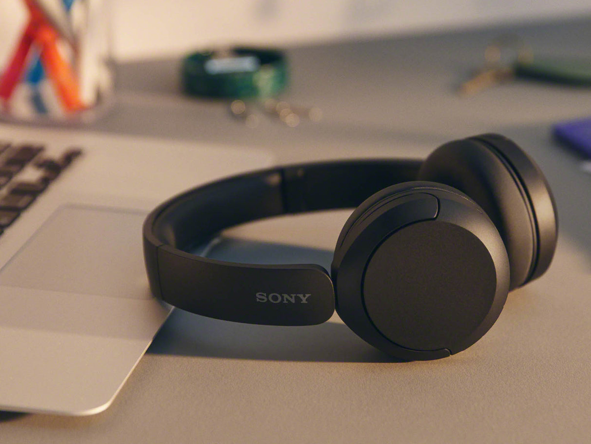Sony WH-CH520 Wireless Headphones with Microphone