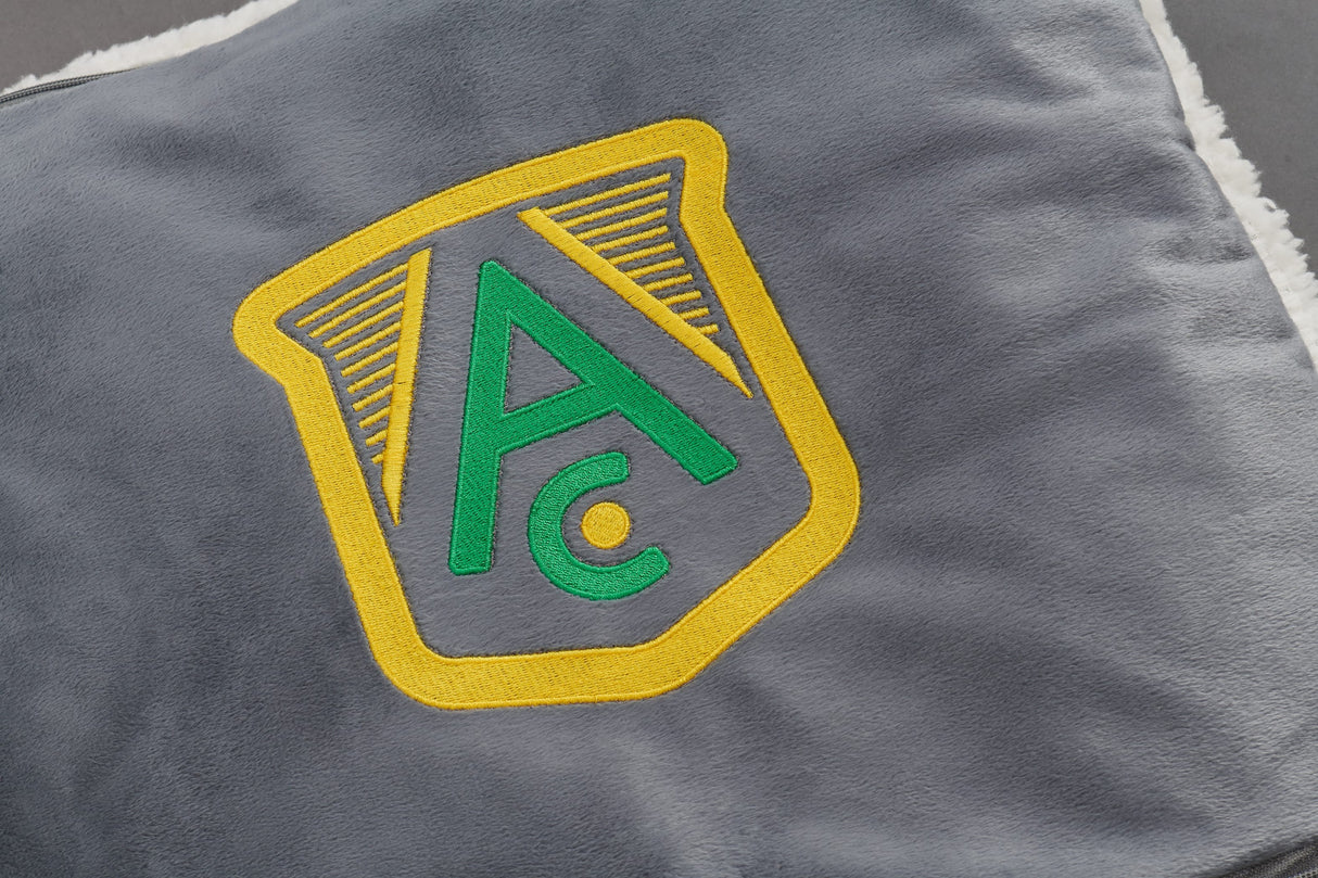 Field & Co. Sherpa Convertible on the Go Blanket