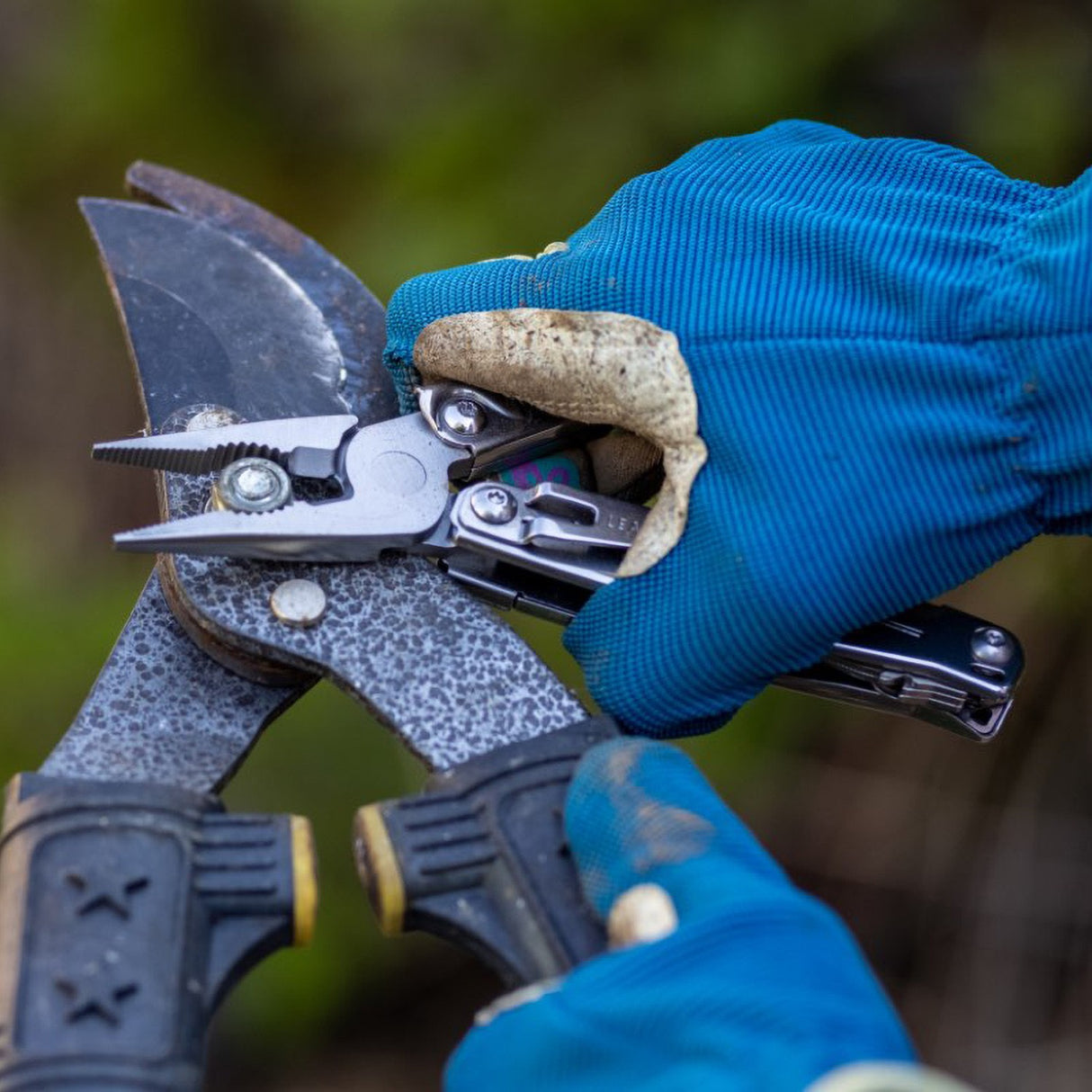 Leatherman® Bolster Multi-Tool