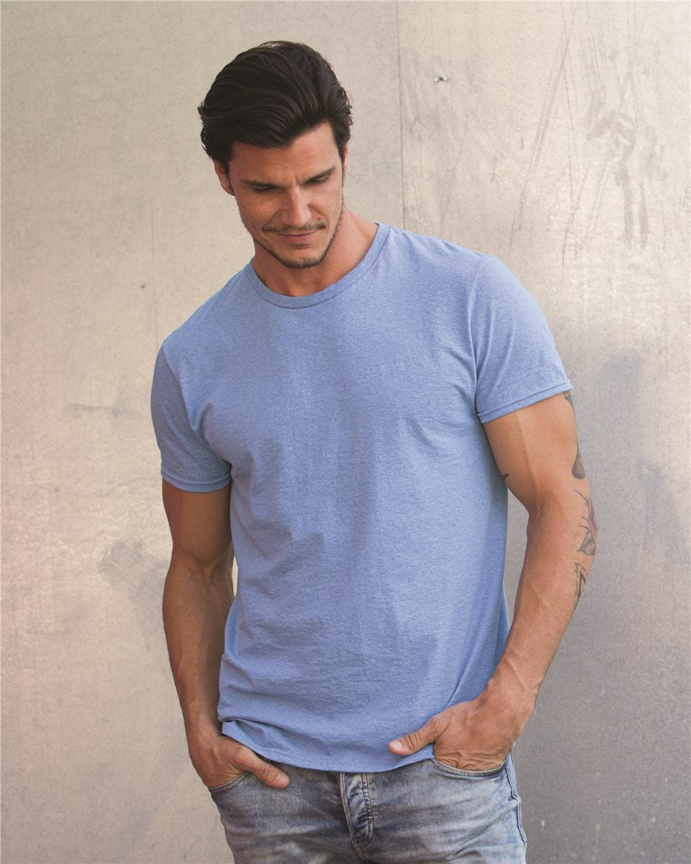 000523 Fruit of the Loom Sofspun Crewneck T-Shirt