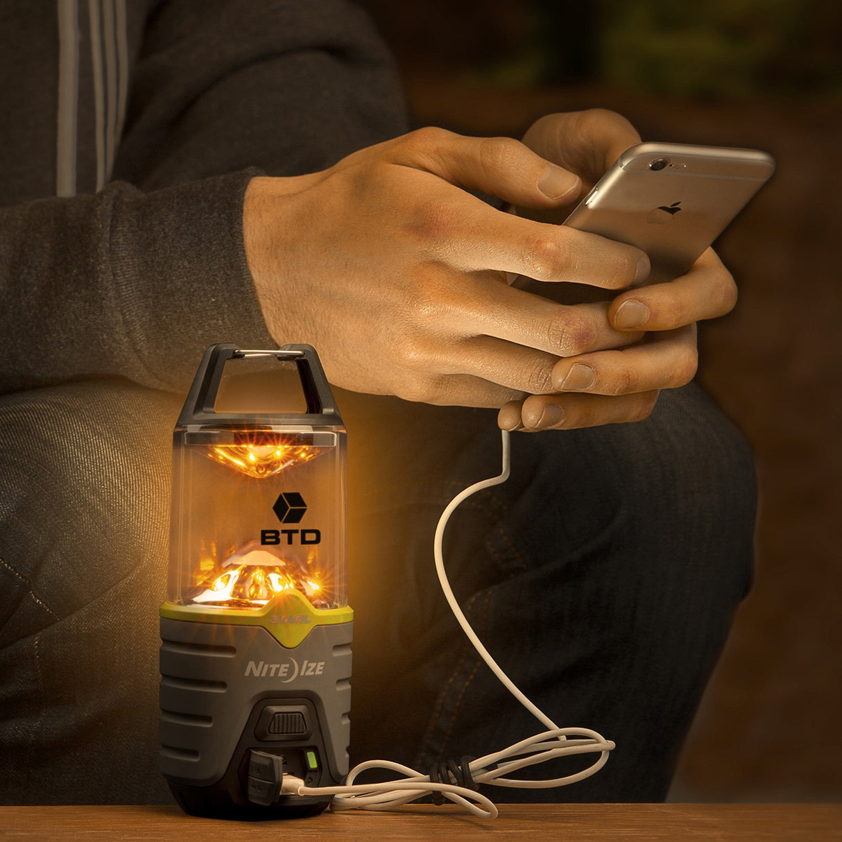 Nite Ize® Radiant® 314 Rechargeable Lantern