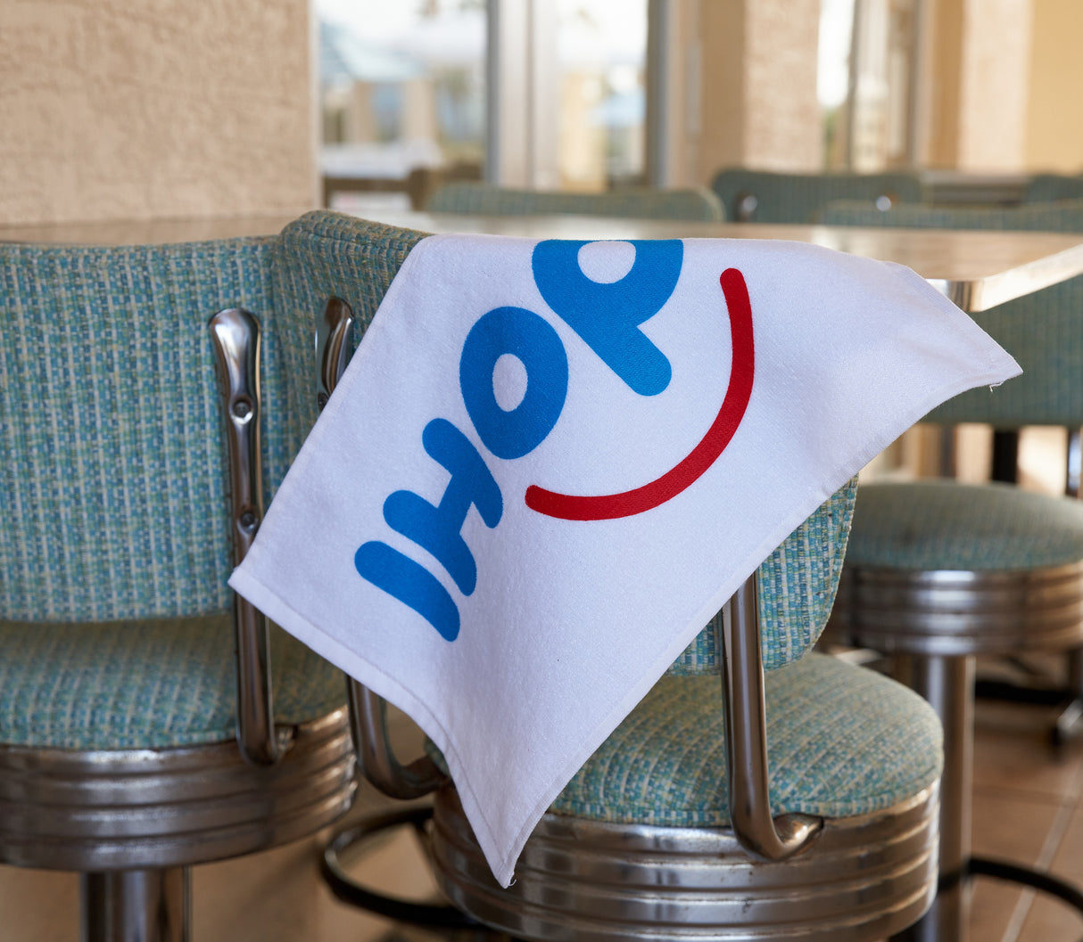 MaxxColor White Promo Rally Towel ( 11" x 18" )