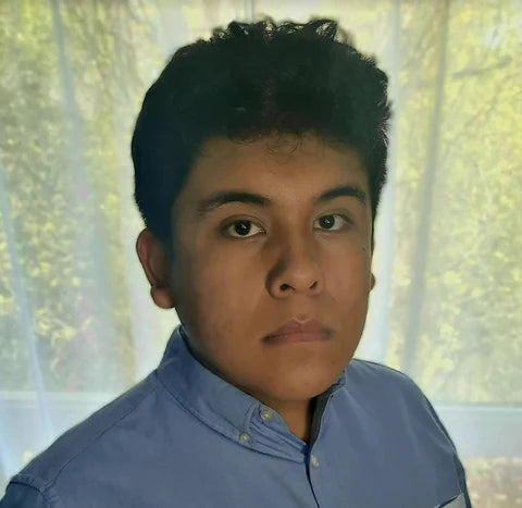 Meet Luis Ramirez-Liberato - Journalist at GiftAFeeling Inc.