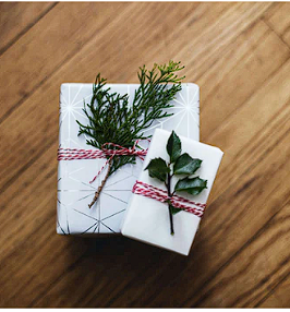 Love Languages Gift Giving - Romantic Gift Giving
