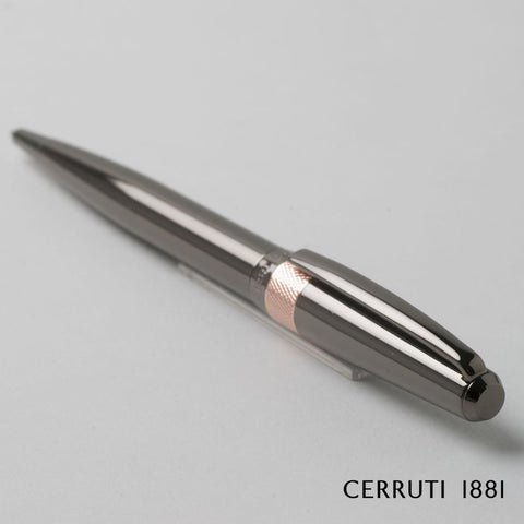 Cerruti 1881? Canal Pen