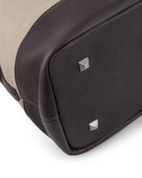 000872 Bugatti Colombian Leather Duffle Bag with multiple pockets