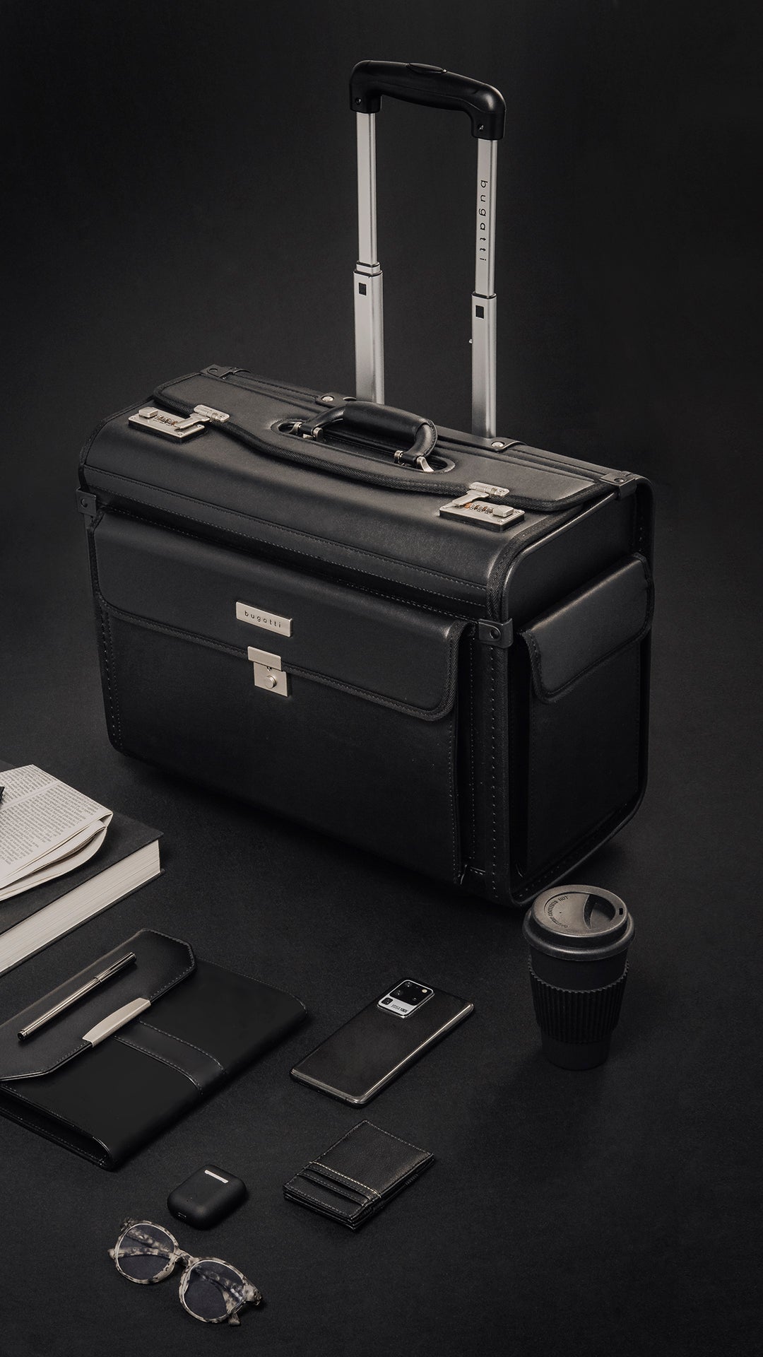 Bugatti Warren Business Case on Wheels w/Textured Vegan Leather