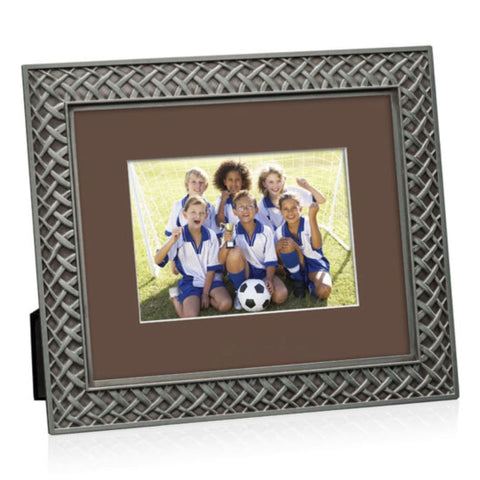 Camilla Frame