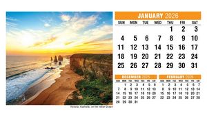 Galleria Sun, Sand & Surf Desk Tent Calendar