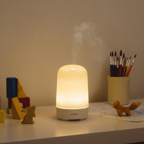 Vitruvi Glow Diffuser and Essential Oils Bundle Set