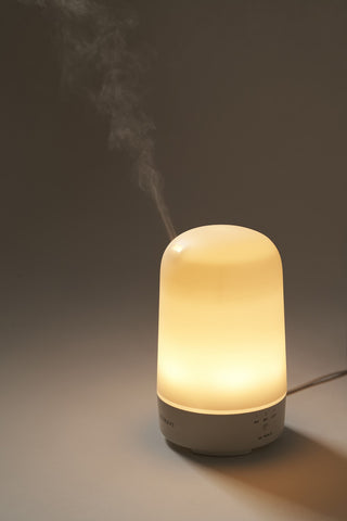 Vitruvi Glow Diffuser and Essential Oils Bundle Set