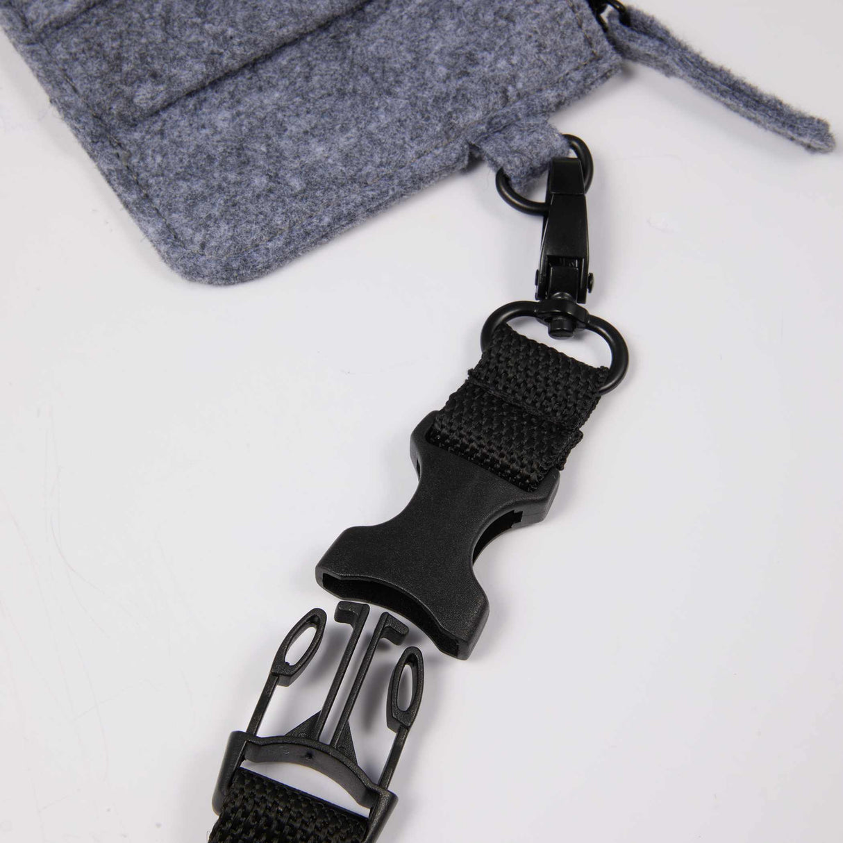 SM-5782CAAngle-Right