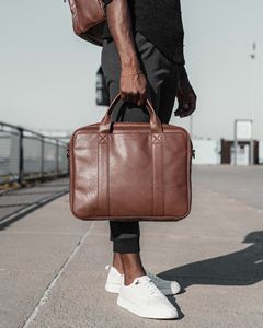 000903 Bugatti-Palermo Executive Briefcase