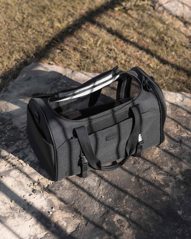 Bugatti Vacilando Pet Carrier Duffle