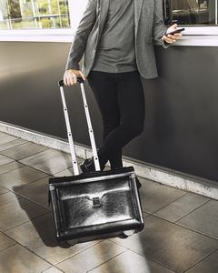 Bugatti Warren Leather Business Case on Wheels