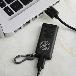 000024 reNew Ultra-Compact Rechargeable Flashlight