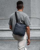 Bugatti Contrast Crossbody