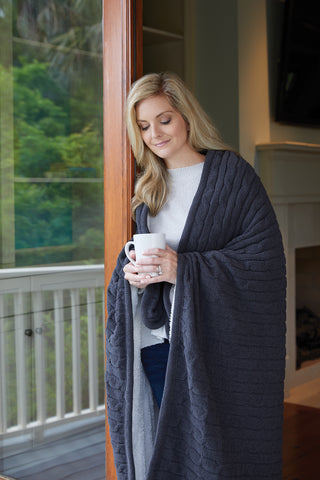 Cable Knit Lambswool Blanket (Laser Patch)