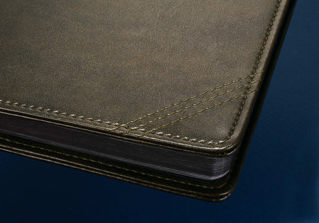 FSC Mix Cross® Classic Refillable Notebook