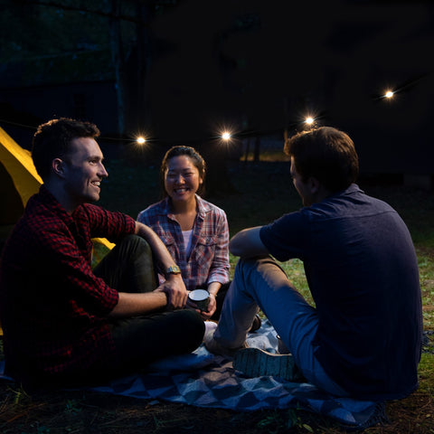Luci Solar String Lights + Detachable Power Hub